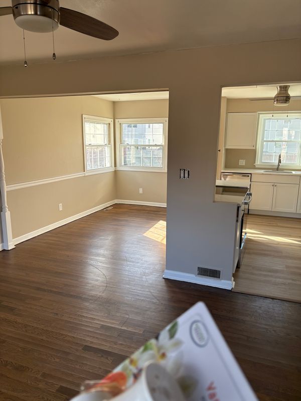 Building Photo - 8 Lynch Farm Dr