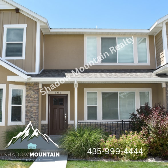 Primary Photo - 466 E 2170 N