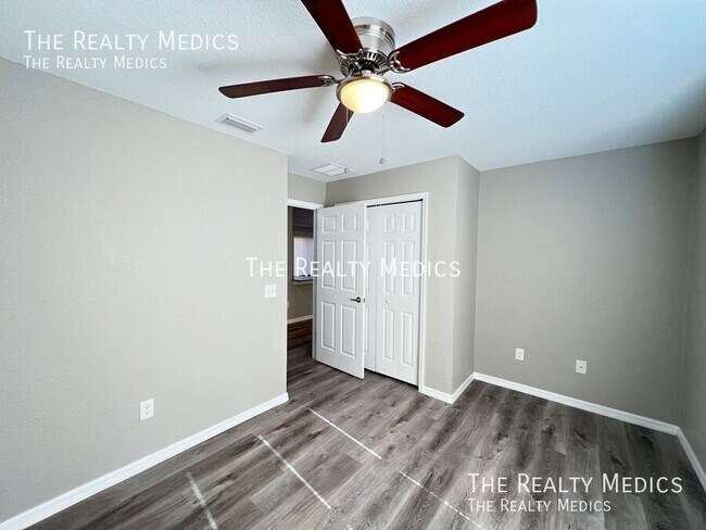 Building Photo - 405 Malauka Loop