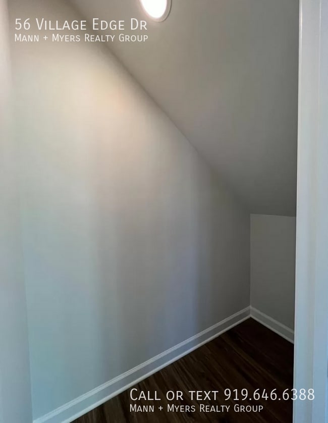 Building Photo - 56 Village Edge Dr