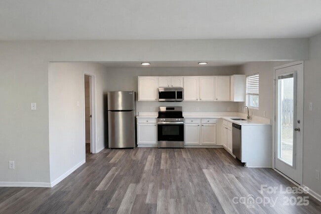 Building Photo - 5235 Swearngan Rd