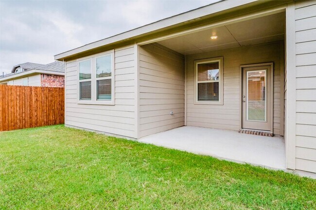 Building Photo - 7217 Headingham Wy