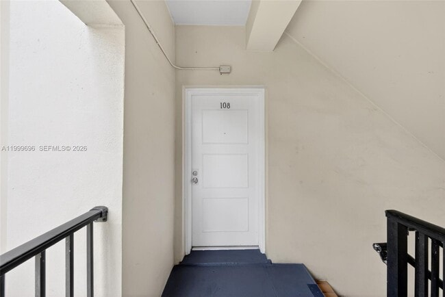 Building Photo - 6815 Edgewater Dr