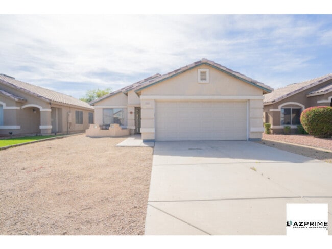 Building Photo - Charming 3/2 Peoria House!