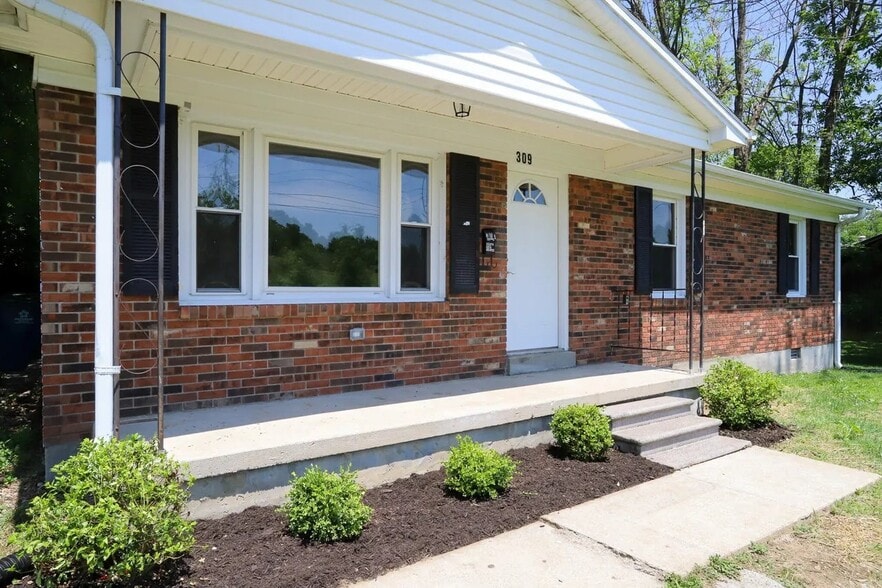 Building Photo - 309 Martin Ct