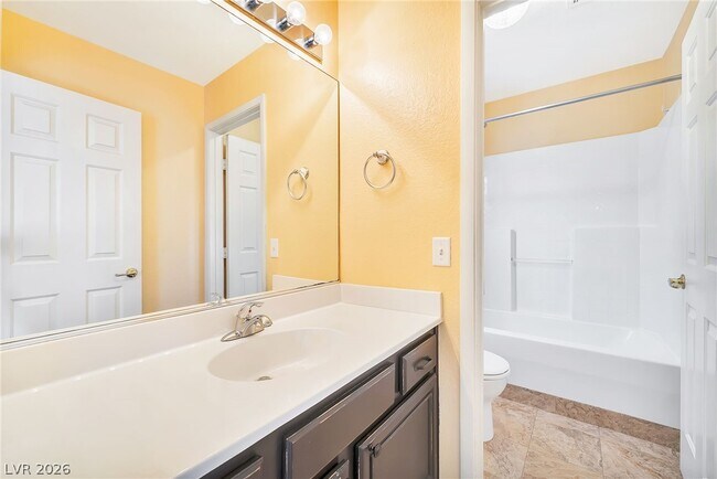 Building Photo - 64 Playa Del Coco Ct