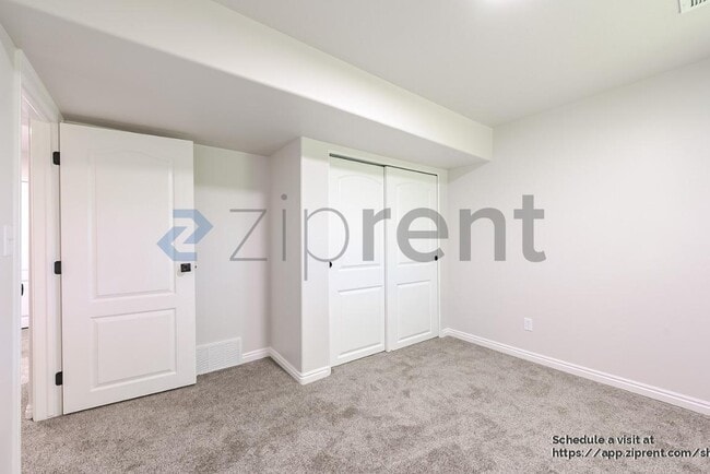 Building Photo - 7052 Devonna Rd