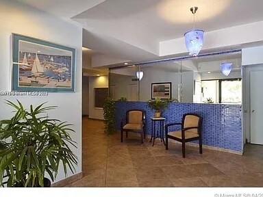 Building Photo - 7300 Wayne Ave