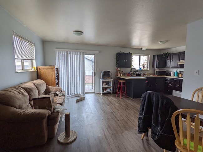 Building Photo - 1728 N 550 W