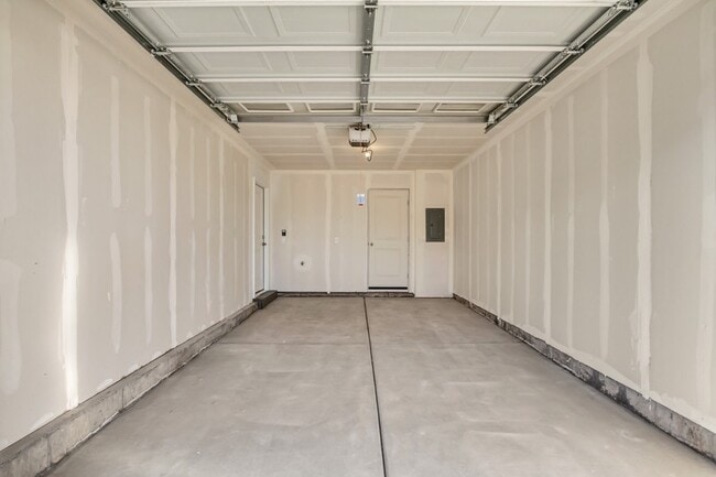 Building Photo - 8494 W Beckville Dr