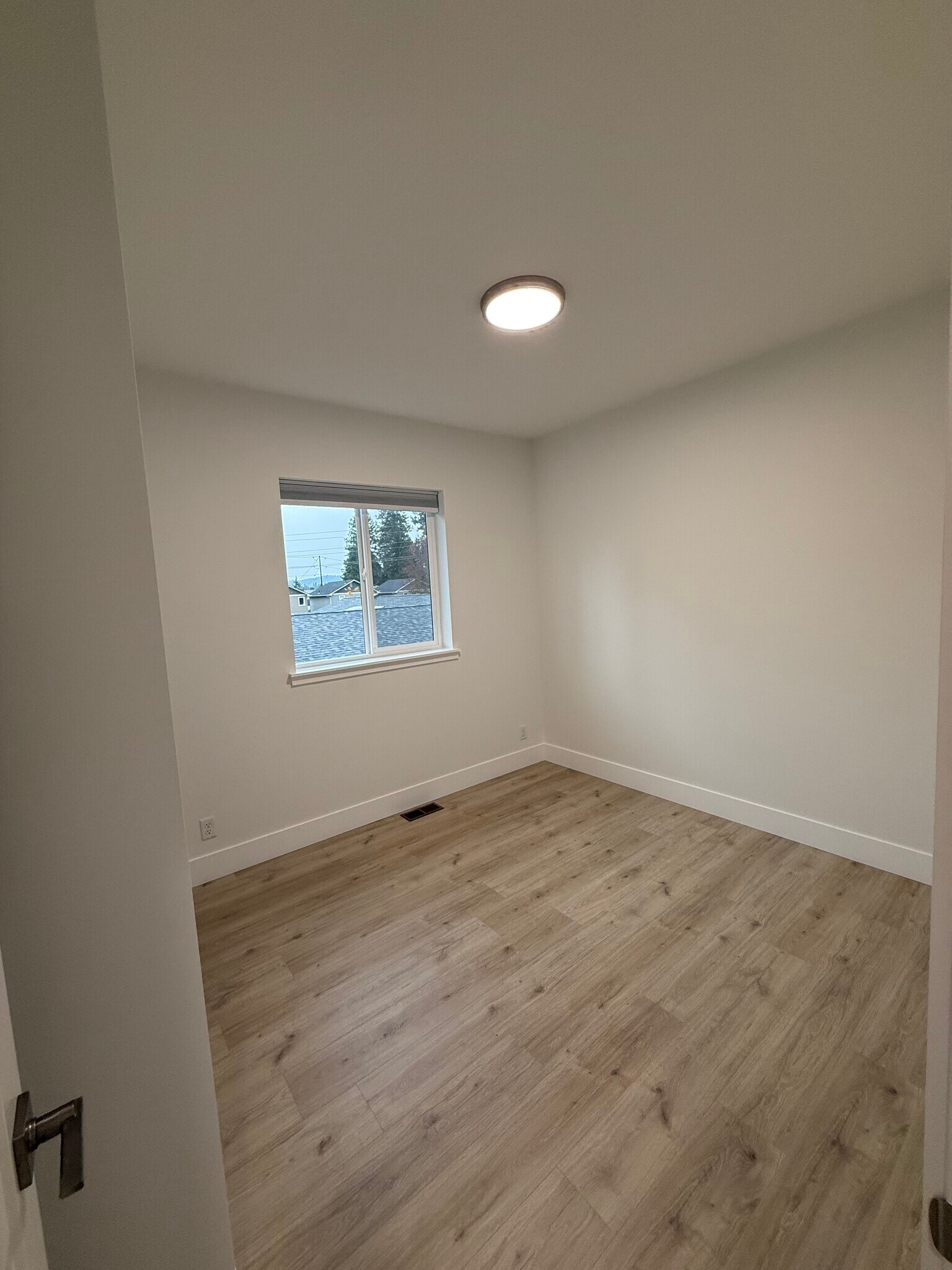 Building Photo - 3127 N Fruitland Ln