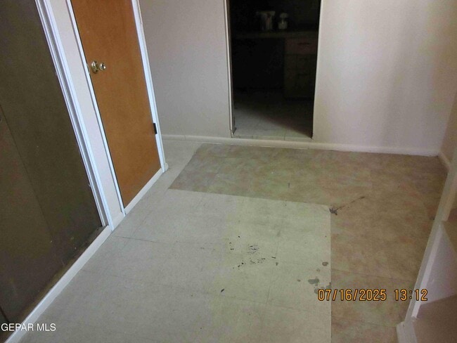 Building Photo - 6540 Cheyenne Trail
