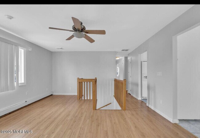 Building Photo - 4 Harbor View Ln
