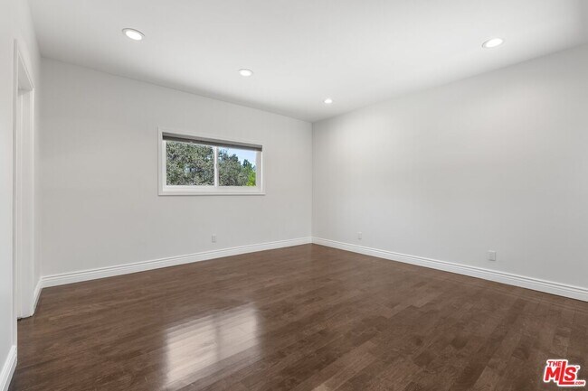 Building Photo - 22405 Calipatria Dr
