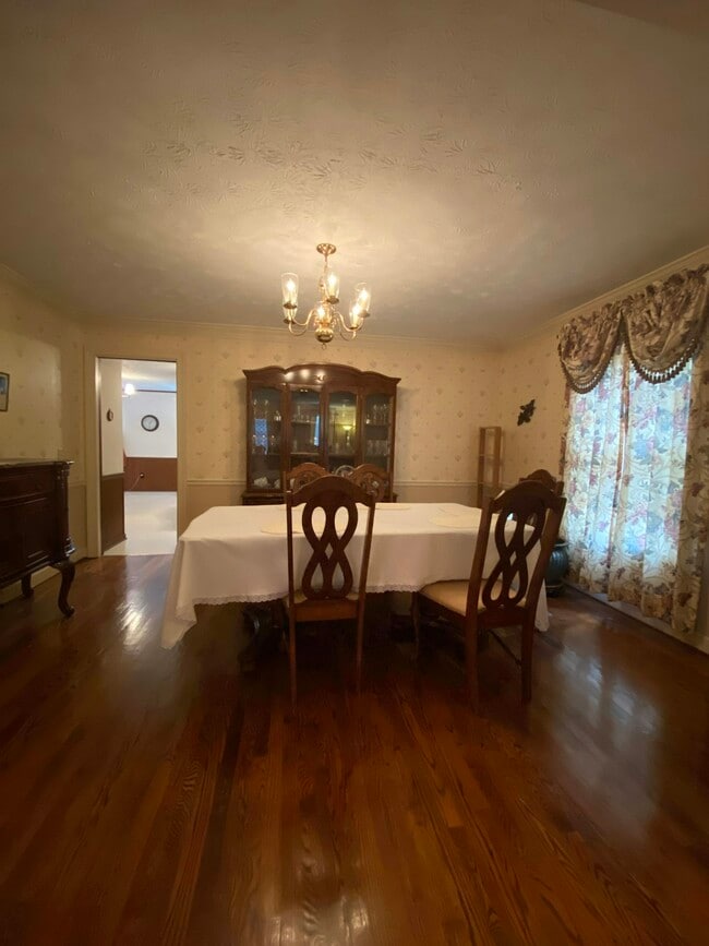 Building Photo - 1165 Vineyard Ct