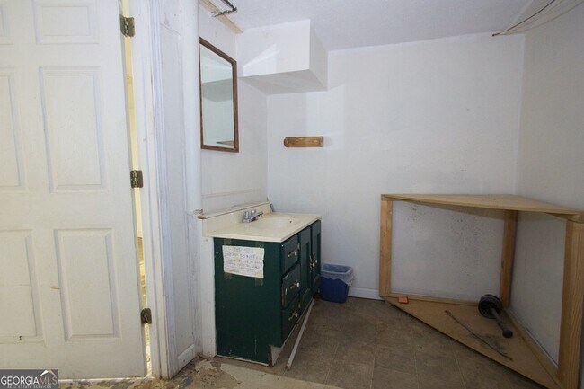 Building Photo - 1835 Lawrenceville Hwy