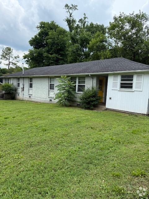Building Photo - 2BR/1BA duplex in South Nashville!