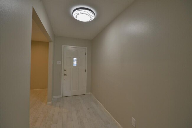 Building Photo - 1420 Sweet Gum Ln