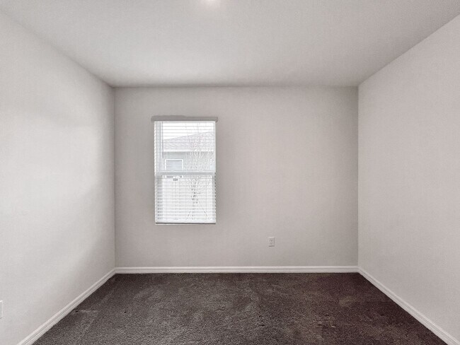 Building Photo - Four-Bedroom Home with Modern Finishes & Open Layout