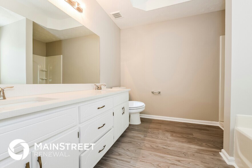 Building Photo - 5791 Mistyview Dr