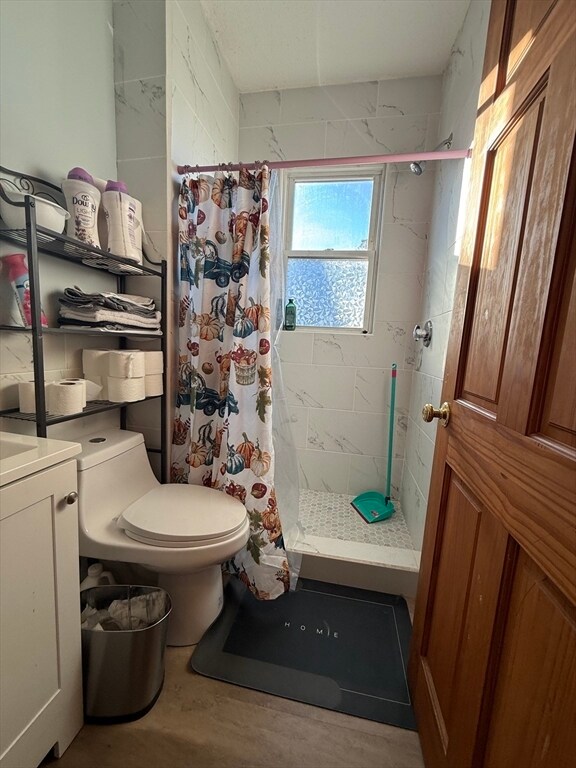 Building Photo - 11 Forrest St