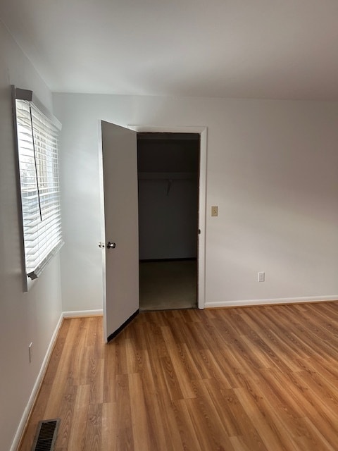 Building Photo - 347 Green Rock