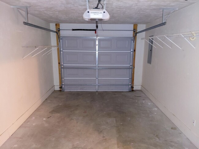 Building Photo - 1557 Payne St