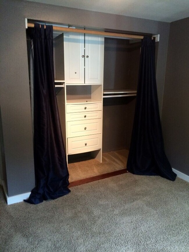 Building Photo - Cozy 2 Bedroom in Bellingham!