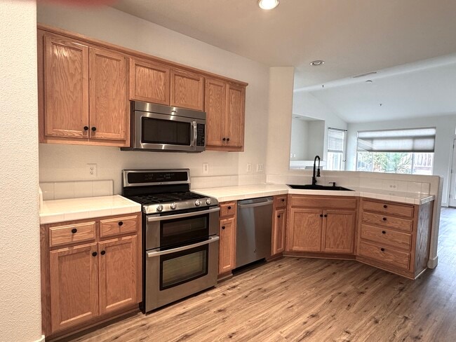 Building Photo - 5406 Martingale Ct