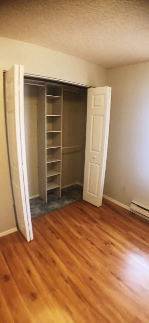 Building Photo - 2 br, 1 bath House - 749 Alexander Rd. Unit B