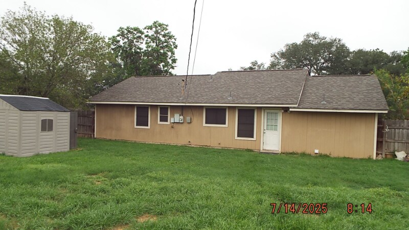 Building Photo - 126 Hillcrest Dr