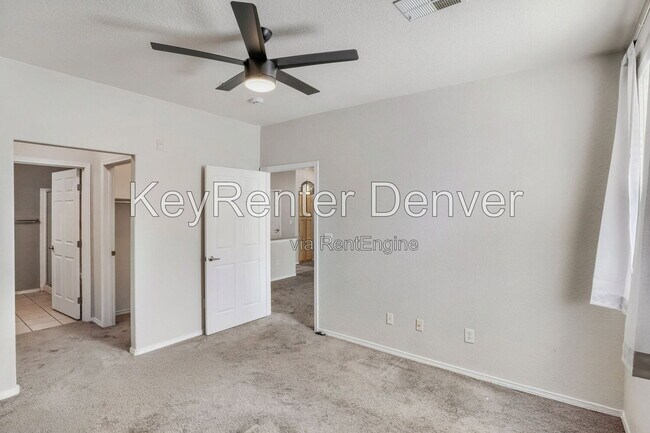 Building Photo - 15455 Canyon Rim Dr