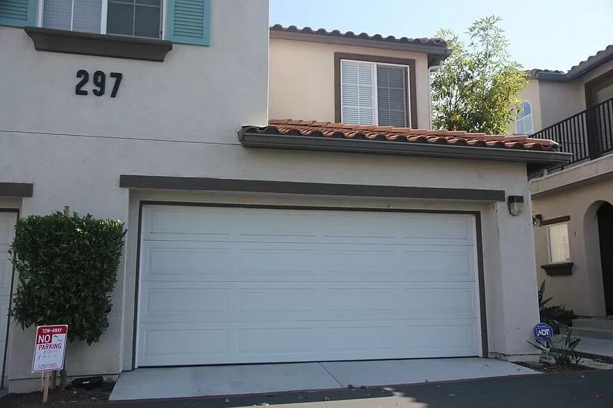 Building Photo - 297 Island Way