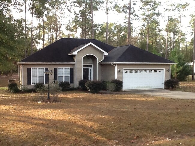Primary Photo - 318 Riverchase Dr