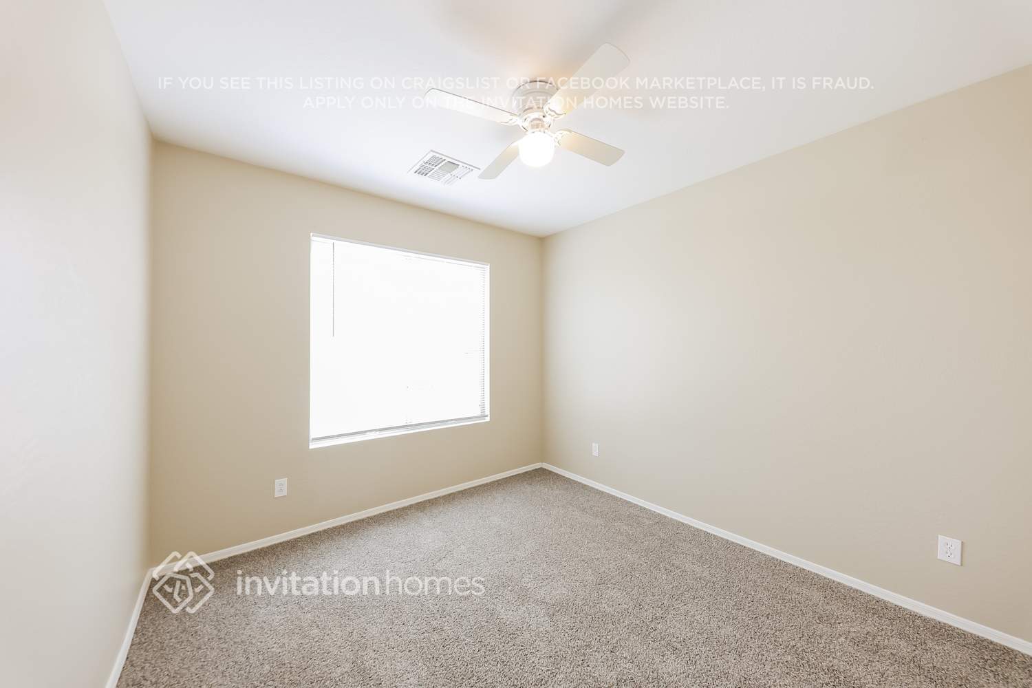 Building Photo - 11825 W Maui Ln