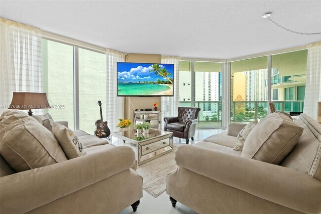 Primary Photo - 150 Sunny Isles Blvd