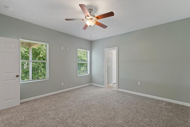 Building Photo - 1253 E Jessamine St