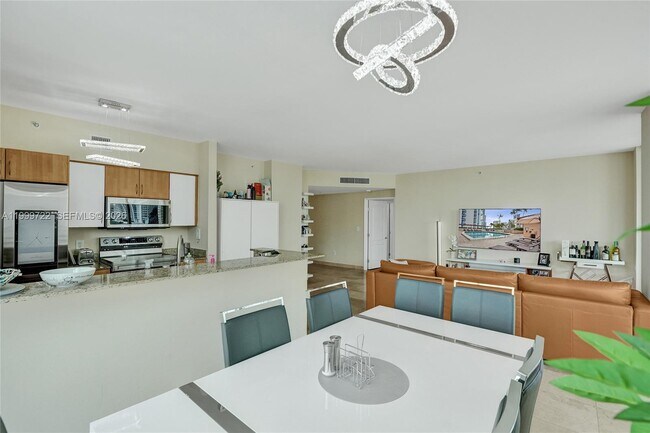 Building Photo - 17555 Atlantic Blvd