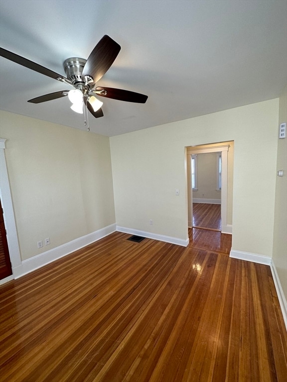 Building Photo - 35 George St