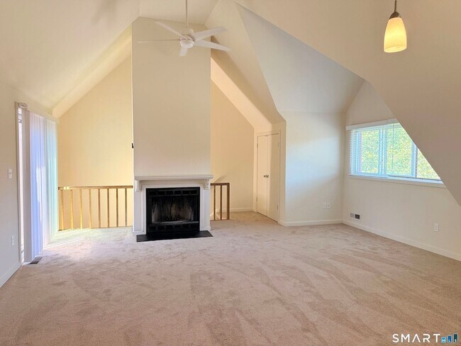 Building Photo - 118 Montoya Dr
