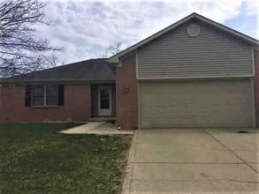 Building Photo - 1207 Meadowood Dr