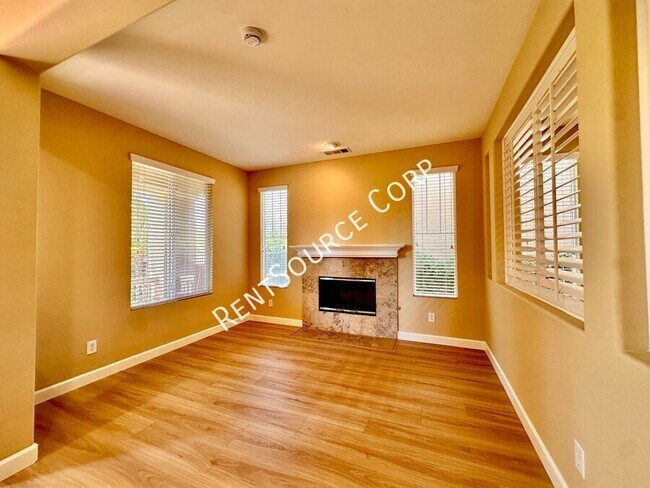 Building Photo - 24162 Willowbrooke Ct