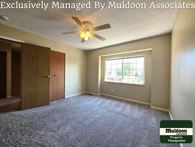 Building Photo - 5920 Kittery Dr