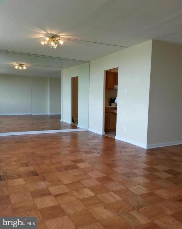 Building Photo - 11801 Rockville Pike