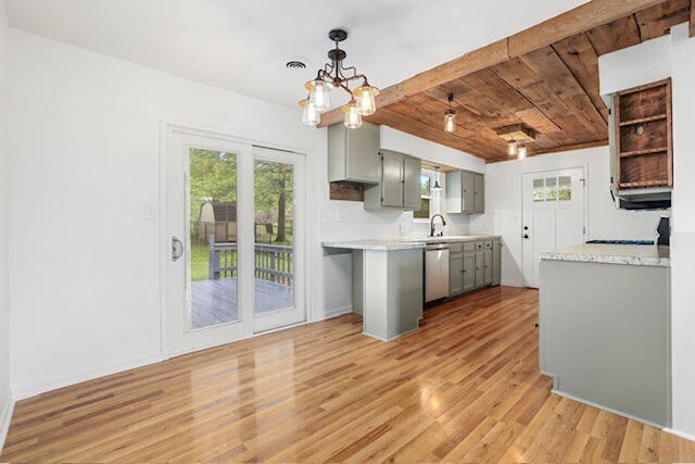 Building Photo - 3110 W Old Farmington Rd