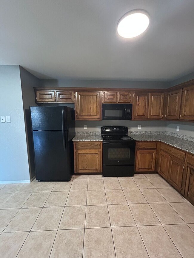 Building Photo - 1598 Tolleson Loop