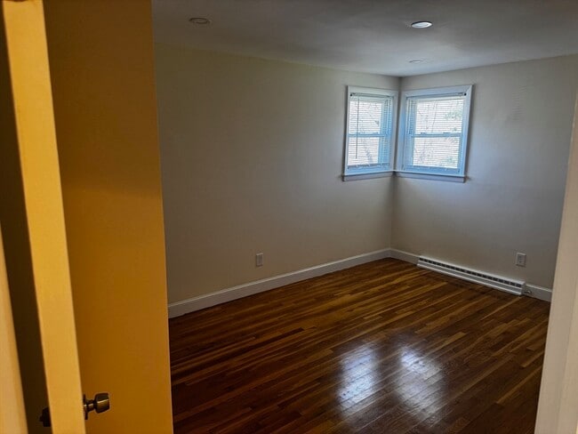 Building Photo - 13 Virginia Cir