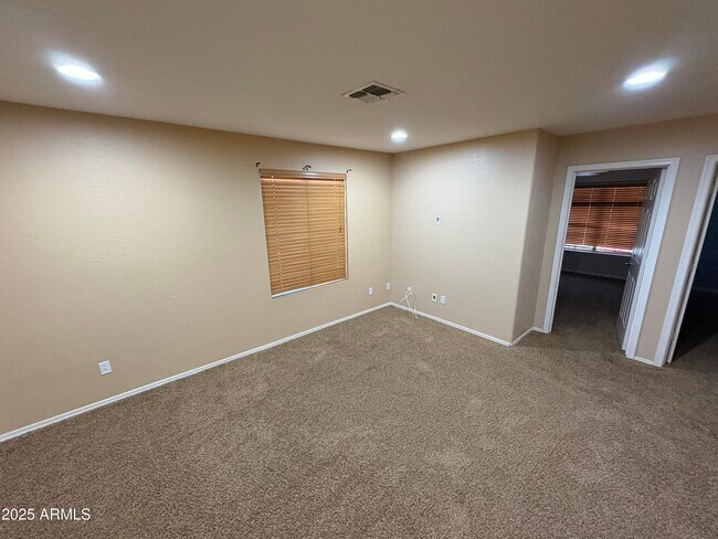 Building Photo - 17718 W Port Royale Ln