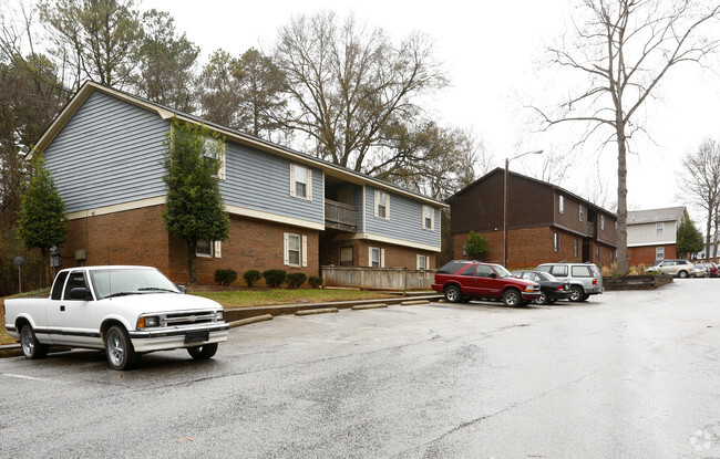 Building Photo - Park Creek Apartments