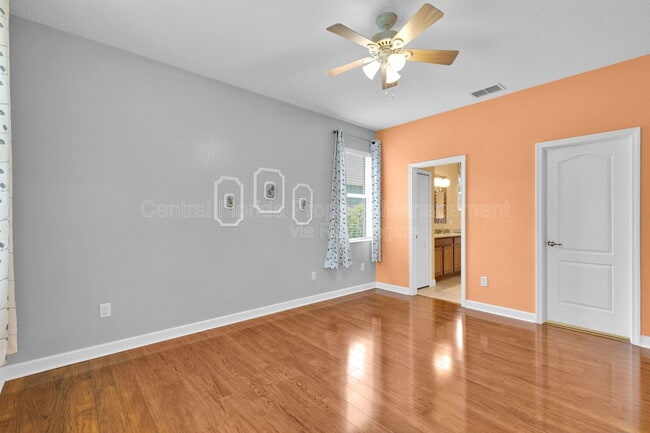 Building Photo - 3677 Serena Ln
